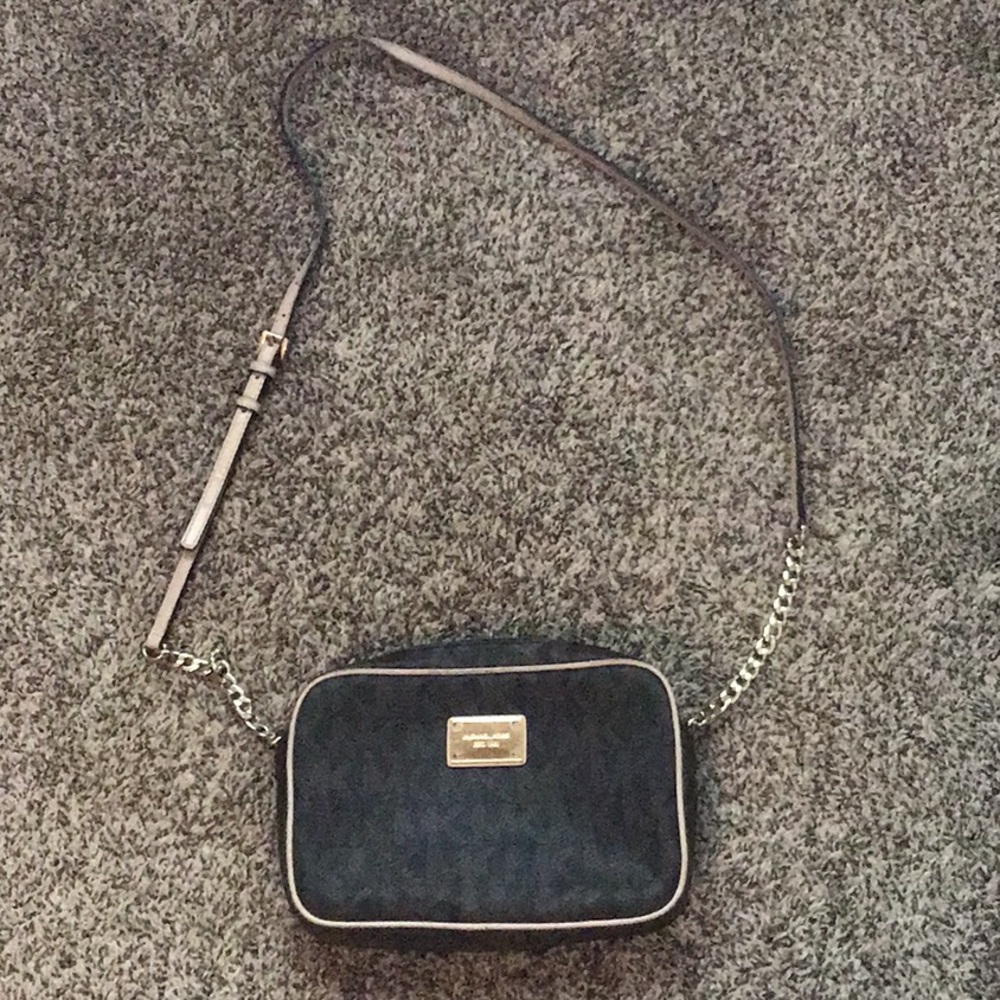 Michael Kors cross body